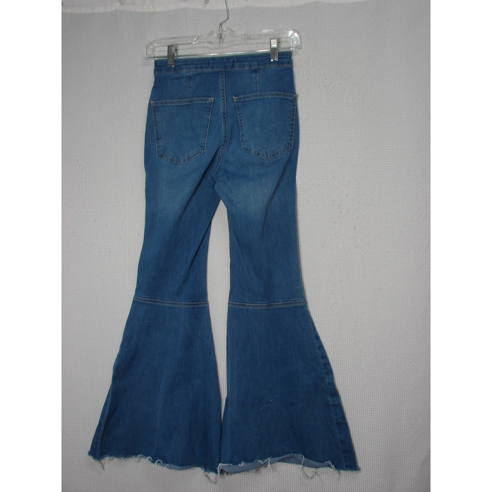Free People We The Free Just Float On Flare Jeans Blue Mid Rise Size 24 Hippie - Picture 3 of 8
